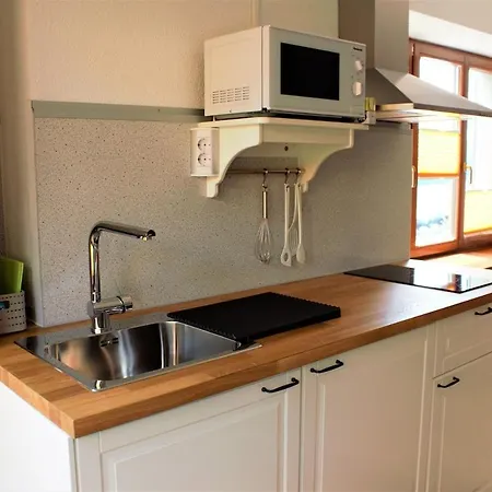 Apartmán Grosse In Altem Gutshaus