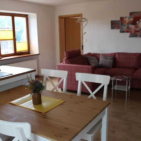 Apartmán Grosse In Altem Gutshaus Hilzingen